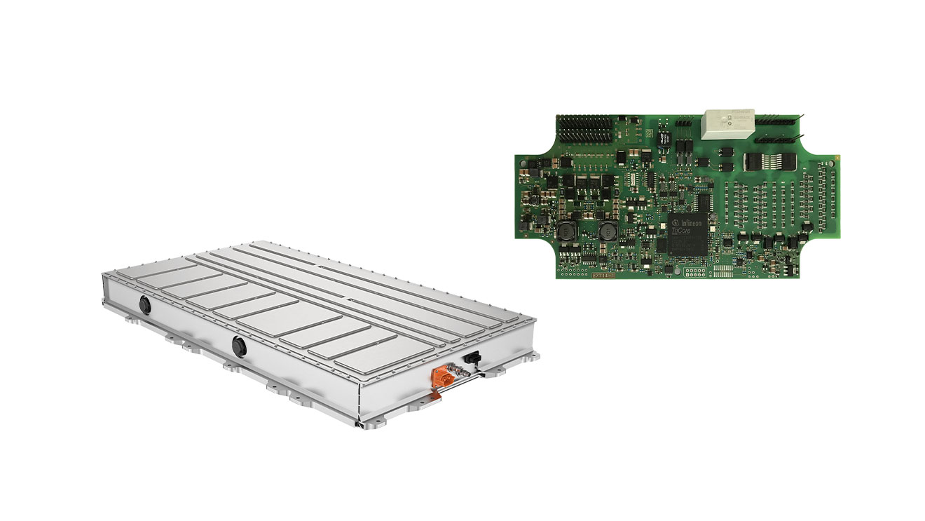 Battery systems from ElringKlinger are available flexibly in various versions from 48 to 800 V. Here (on the left), a standard memory with 35.7 kWh storage size and 400 V system voltage is available. Our battery management system (right) is the heart of the system.